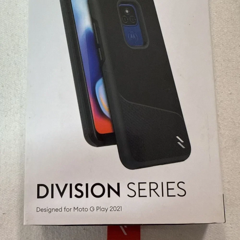 Zizo Division Series Moto‎ G Play 2021 Black Case, Shock Absorbing, Christmas